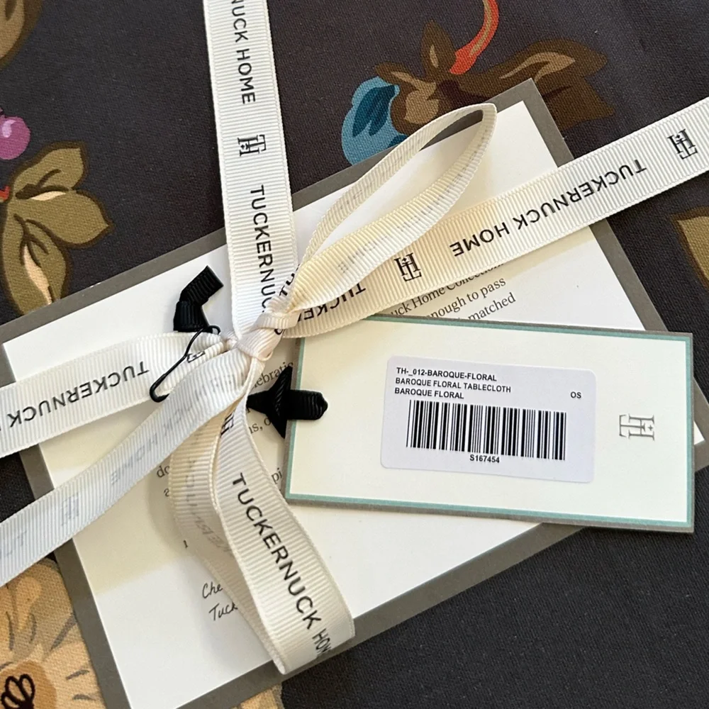 TUCKERNUCK HOME Baroque Floral Tablecloth NWT